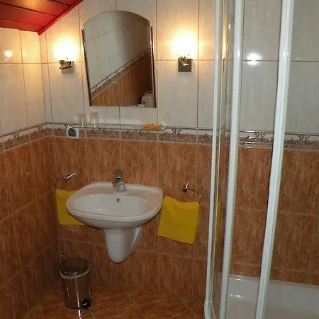 Dom Pod Tujami * Krakow