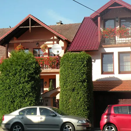 Bed and Breakfast Dom Pod Tujami *