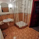 Dom Pod Tujami Отель типа 