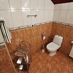 Dom Pod Tujami Bed and Breakfast 3*