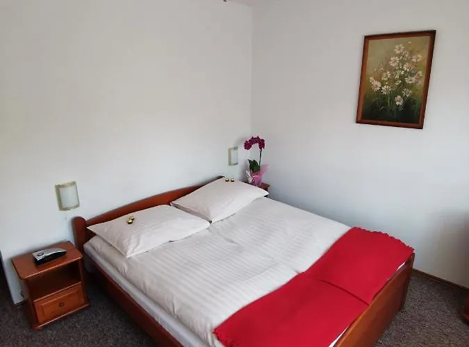 Bed and breakfast Dom Pod Tujami 3*